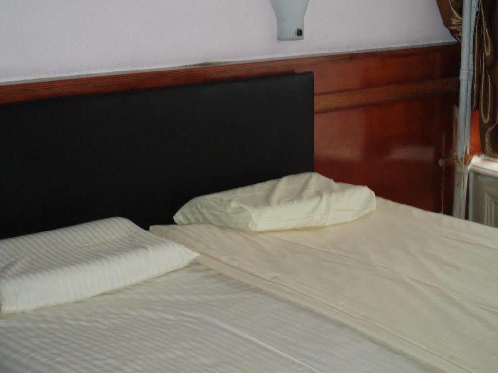 Hotel Manofa Амстердам Екстериор снимка